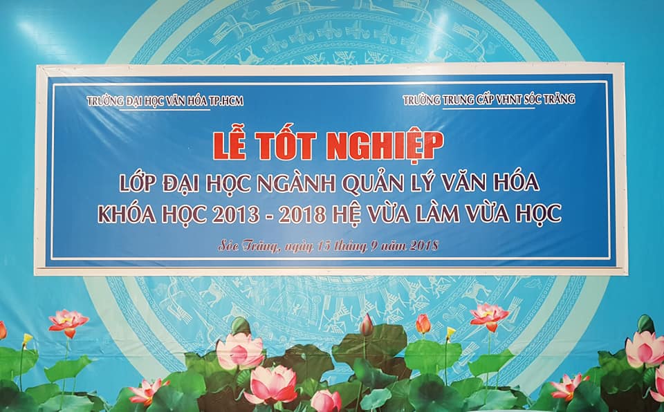 Lễ tốt nghiệp lớp đại học ngành Quản lý văn hóa tại Sóc Trăng